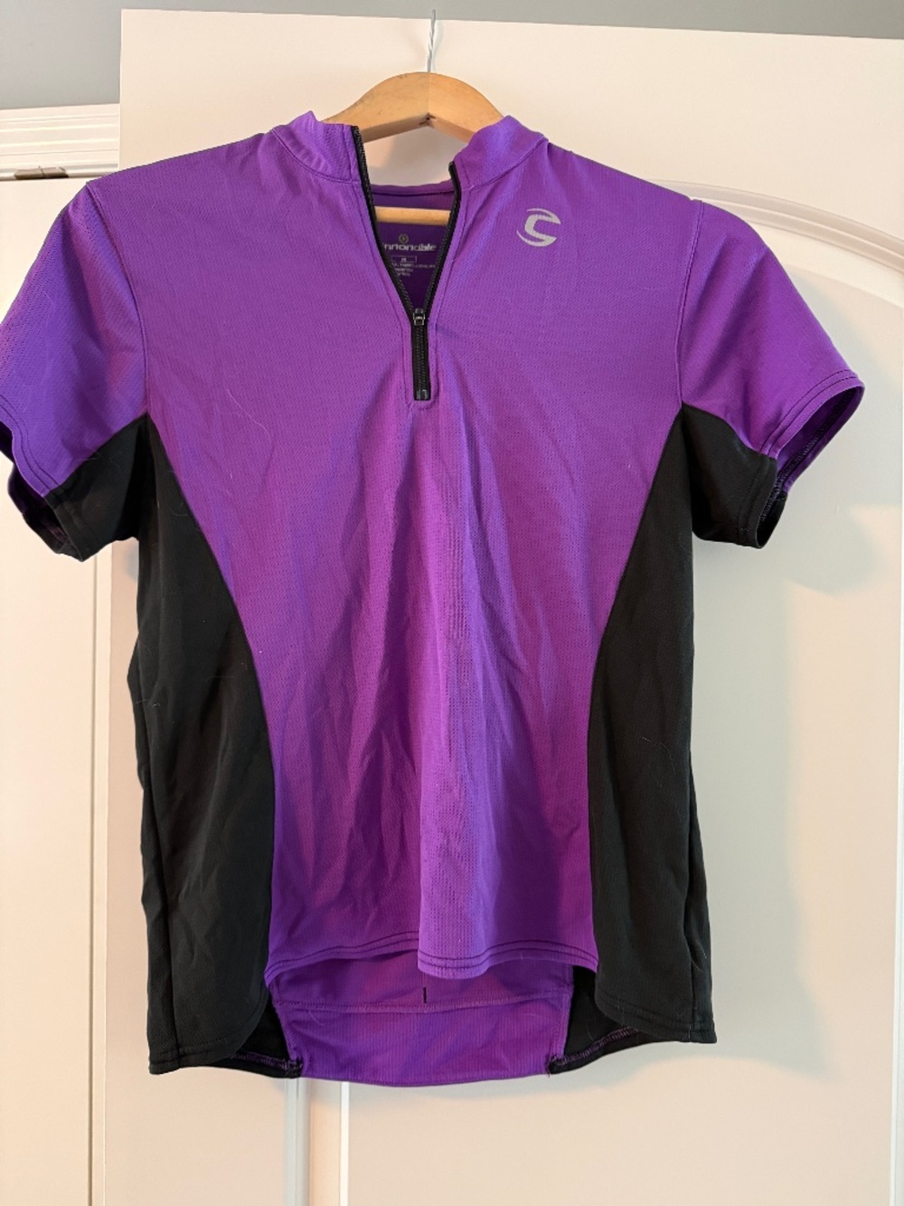 Cannondale women's cycling jersey